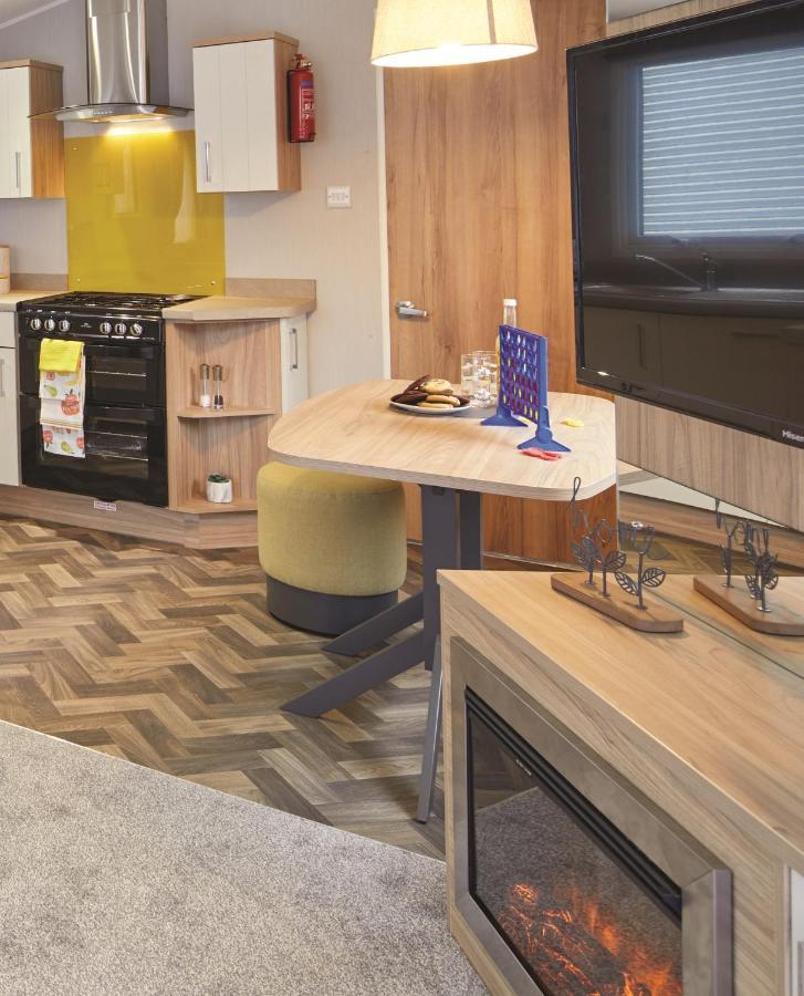 Seaton Estate Apartment Arbroath Bagian luar foto